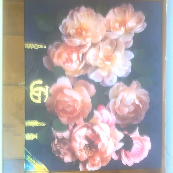 Oliver painting of pink roses with fashion embellishments in Gold foil - Picture 1 of 4